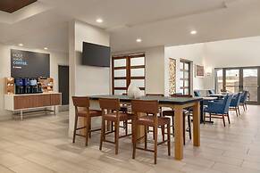 Holiday Inn Express Hotel and Suites of Opelika/Auburn by IHG