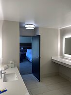 Holiday Inn Express Hotel and Suites of Opelika/Auburn by IHG