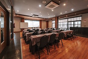 Zenit Hall88 Studios