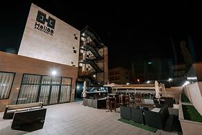 Zenit Hall88 Studios