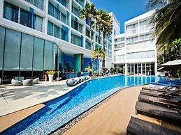 Hotel Baraquda Pattaya By Heeton