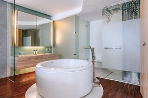 Hotel Baraquda Pattaya By Heeton