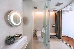 Hotel Baraquda Pattaya By Heeton