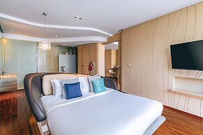 Hotel Baraquda Pattaya By Heeton