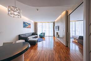 Hotel Baraquda Pattaya By Heeton