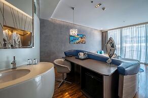 Hotel Baraquda Pattaya By Heeton