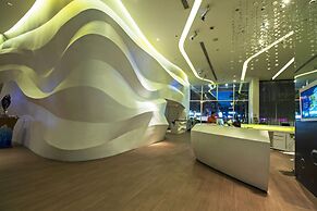 Hotel Baraquda Pattaya By Heeton