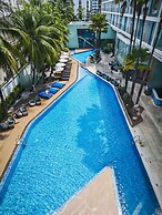 Hotel Baraquda Pattaya By Heeton