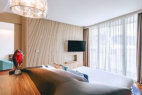 Hotel Baraquda Pattaya By Heeton