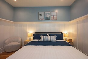 BytheSea Inn