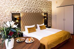 Hotel Royal International