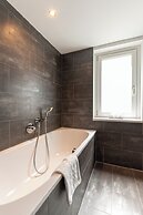 Pakat Suites