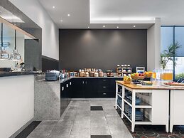 Mantra Melbourne Airport