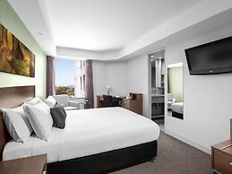Mantra Melbourne Airport