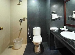 T And U Leisure Hotel