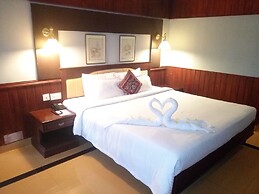 T And U Leisure Hotel