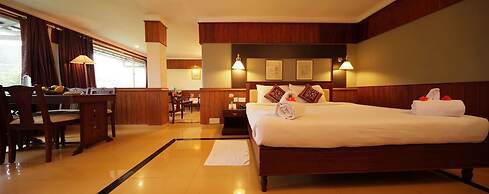 T And U Leisure Hotel