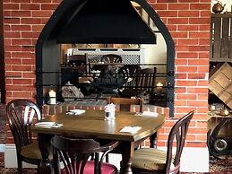 The Mortimer Arms