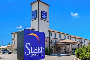 Sleep Inn & Suites