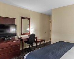 Quality Inn Mont-Laurier