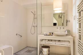 Le Placide Saint Germain des Pres