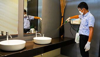 Sugar Palm Grand Hillside