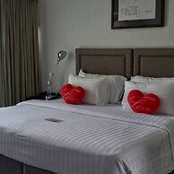 Sugar Palm Grand Hillside