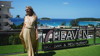 Sugar Palm Grand Hillside