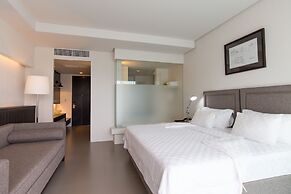 Sugar Palm Grand Hillside