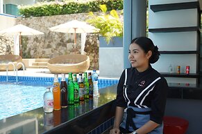 Sugar Palm Grand Hillside