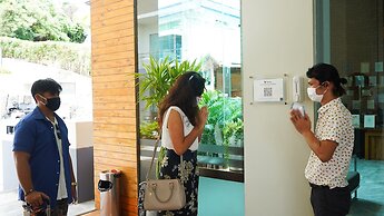 Sugar Palm Grand Hillside