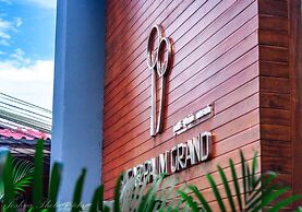 Sugar Palm Grand Hillside