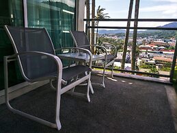 Sugar Palm Grand Hillside