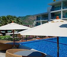 Sugar Palm Grand Hillside