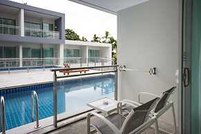 Sugar Palm Grand Hillside