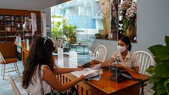 Sugar Palm Grand Hillside