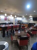 Comfort Suites Hopkinsville near Fort Campbell