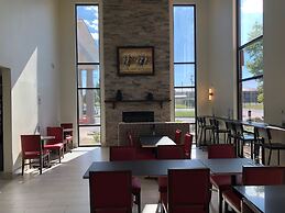 Holiday Inn Express & Suites Franklin KY by IHG