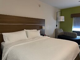 Holiday Inn Express & Suites Franklin KY by IHG