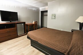 Budget Inn and Suites