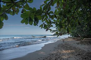 Le Cameleon Puerto Viejo