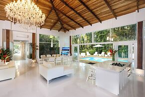 Le Cameleon Puerto Viejo