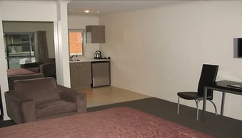 St John's Court Motel