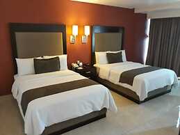 Hotel & Suites PF