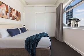 Oaks Brisbane Casino Tower Suites