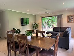 Noosa North Shore Retreat