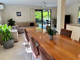 Noosa North Shore Retreat