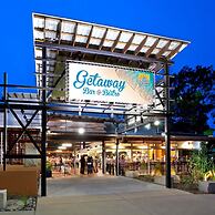 Noosa North Shore Retreat