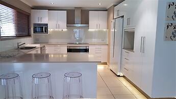 Noosa North Shore Retreat