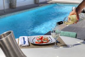 Lilly Residence-All Sea View Suites | Adults Only